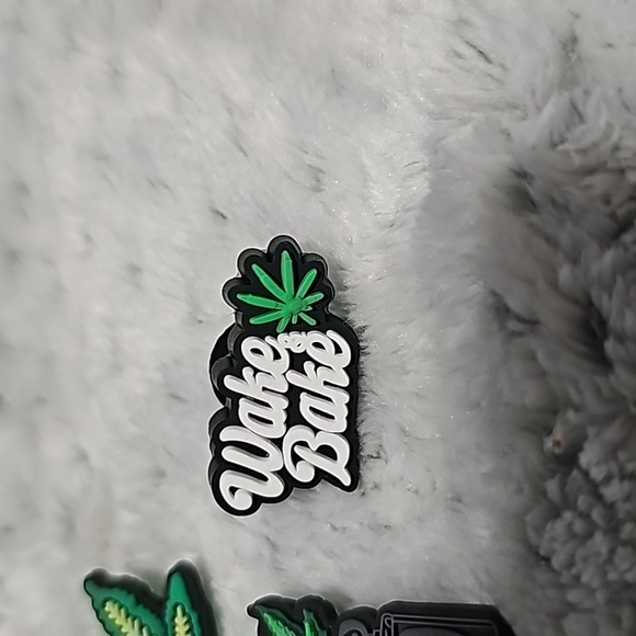 6 pcs shoe charm 420 - Picture 3 of 5